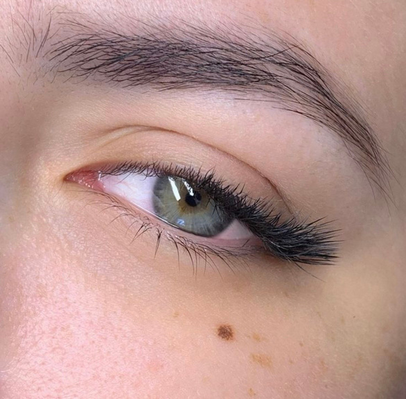 Mega volume com curvatura marcada